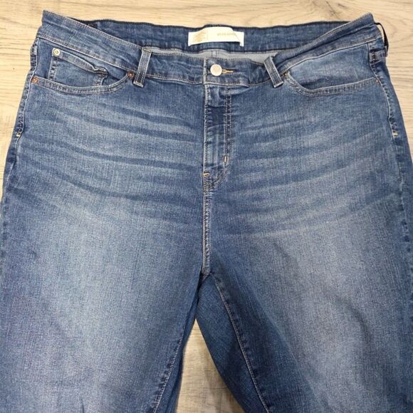 Signature by Levi Strauss Mid-Rise Boyfriend Rolled Hem Crop Jean Size 22 - Picture 2 of 8